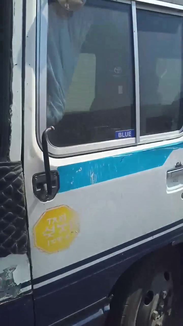 سلام عليكم كوستر عريضه موديل ٩١ مكينه وكير بنكو مكينه ببه رنكات ابيع كايمه كير اكسل صدر جديد كهربائيات كله شغاله ستيرن بور دسك رقم ألماني سنويه عضم عاج مشروع وطني بعد ماصاقطه المامي جوبلس سعر 6 ملاين ونص وبيه مجال شي قليل مكاني بغداد ***********
