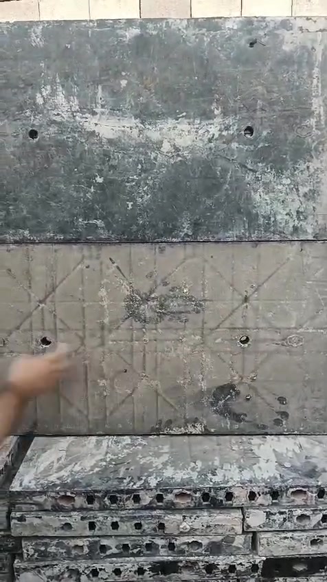 اعادة نشر بسبب الوعود الكاذبة 
يا الله اللهم صل على محمد وال محمد 
السلام عليكم ورحمه الله وبركاته 
اخوان اقروا المنشور للأخير و تدللون خادم اني
للبيع قالب بلاستيك ايراني درجة اولى عدد القطع 
1000 قطعة قياس 50سم*1متر (المسطح الكلي 500 متر مربع )
+50 قطعة قياس 20سم*1متر
+40قطعة فضلات قياسات 30الى50 سم مربع
مع كامل ملحقاته كلچات و بيامه قفالة ابيعة كلة شلع ما ابيع نص و لا جزء منه التفاصيل و السعر ع الخاص او الاتصال ***********
