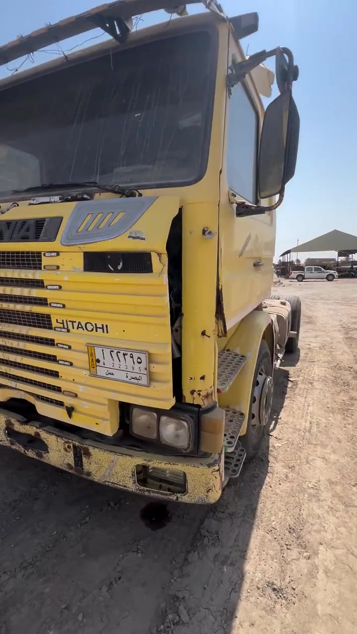 السلام عليكم سكانيا 91 مكينه 12 ونص كير خمسه بخمسه رقم الماني بصره مسجله قلاب سبرنك المكينه بيها خيط بخار بدون تنقيص 
*********** السماوه قضاء الخضر مكلف بالنشر
