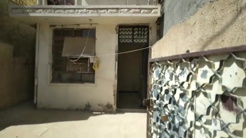 سلام عليكم دار للبيع طابو زراعي مساحة 100 متر يحتوي على 3 غرف نوم حمامين مكان دورة نهايت معامره سعر 90م تصل *********** وتساب
