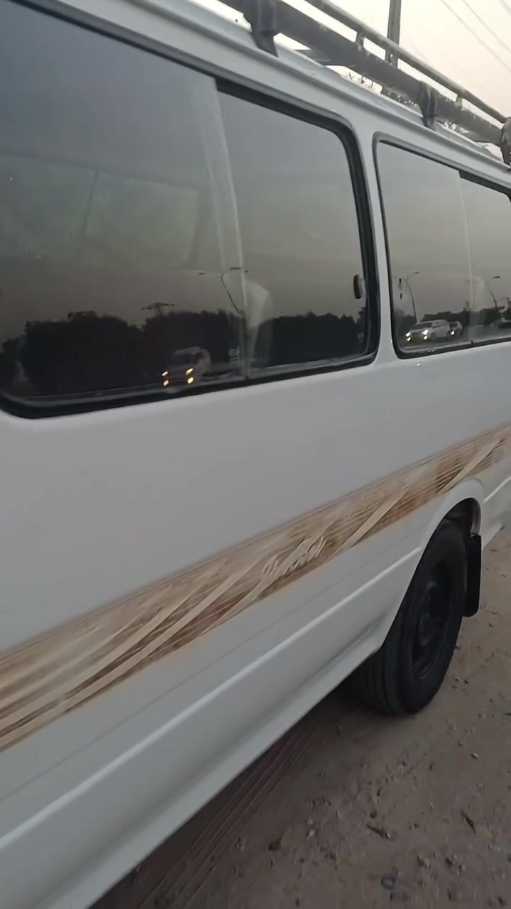 جنبي • ٢٠١٥ • للبيع
