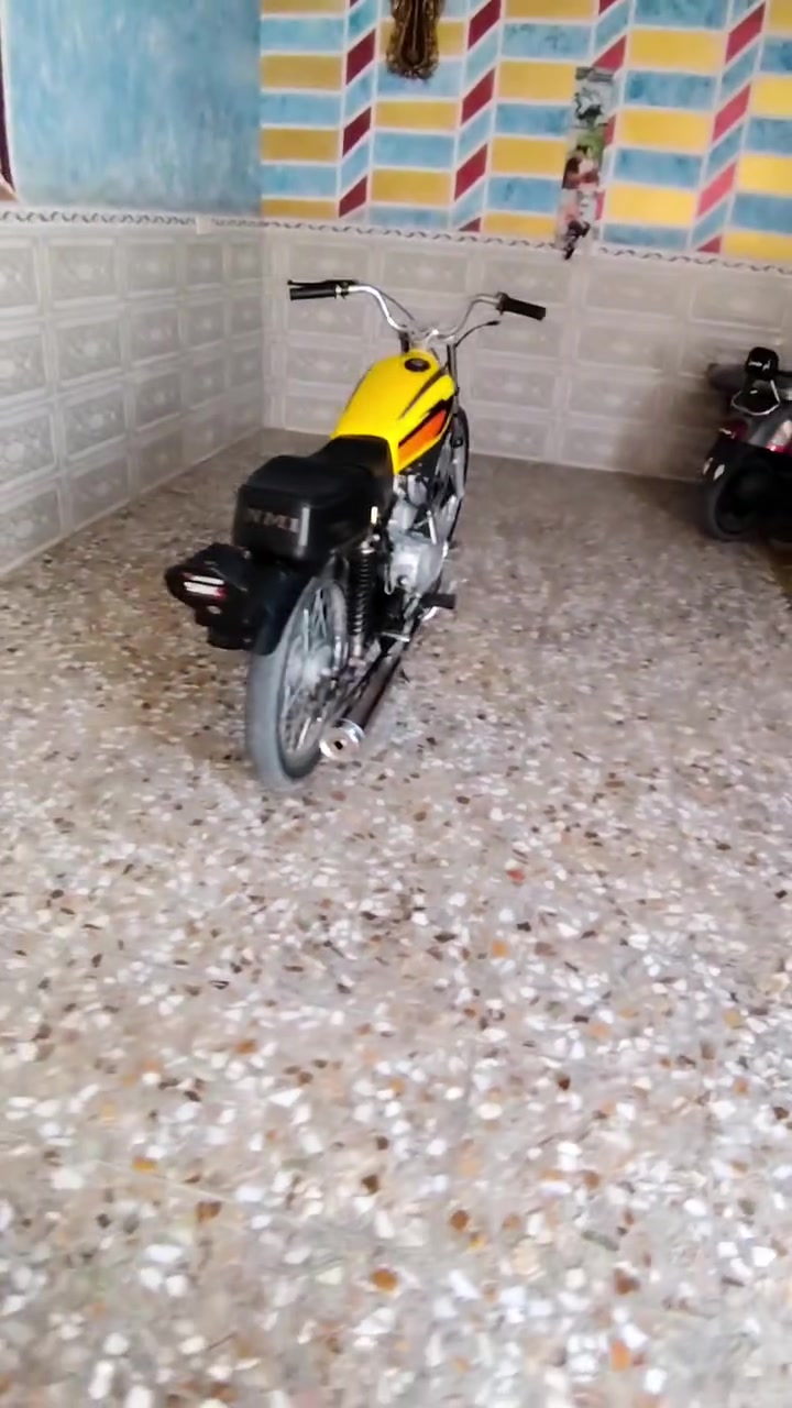 لبيع نامه انتنس موديل 23تعمير 25وراق 7سكنر الدراجه مكفوله كفاله عامه  سعره 550وبيه مجال المكان بابل الهاشميه  💁‍♂️***********
