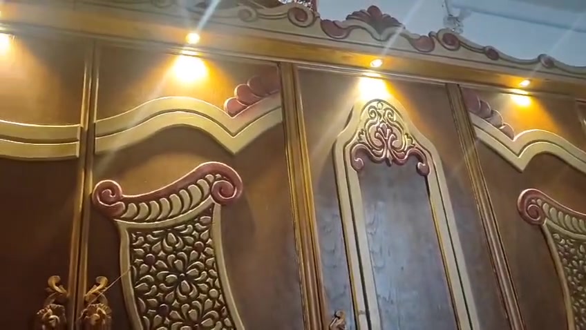 السلام عليكم غرفه تسكام شغل حلو للبيع سعرها 900وبيها مجال
***********
