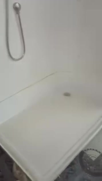 جاكوزي • للبيع