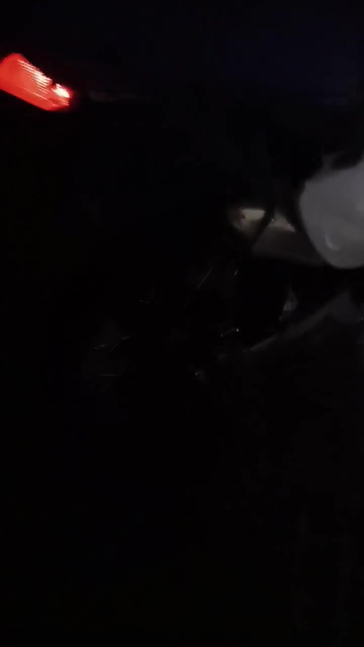السلام عليكم قفاز كاويار محرك ناعم لا نضوح ولا تبخير وياله موس مابيهن عواج 
زنجيل جديد دسكات جدد امامي خلفي نضافه شوفت عينك دراجه ٨ير من الله نقصها راجز مال سلف واشاير دراجه شلعه ومعدل خير من الله 
سعرها ٩٠٠
مكاني الزعفرانيه 
***********
