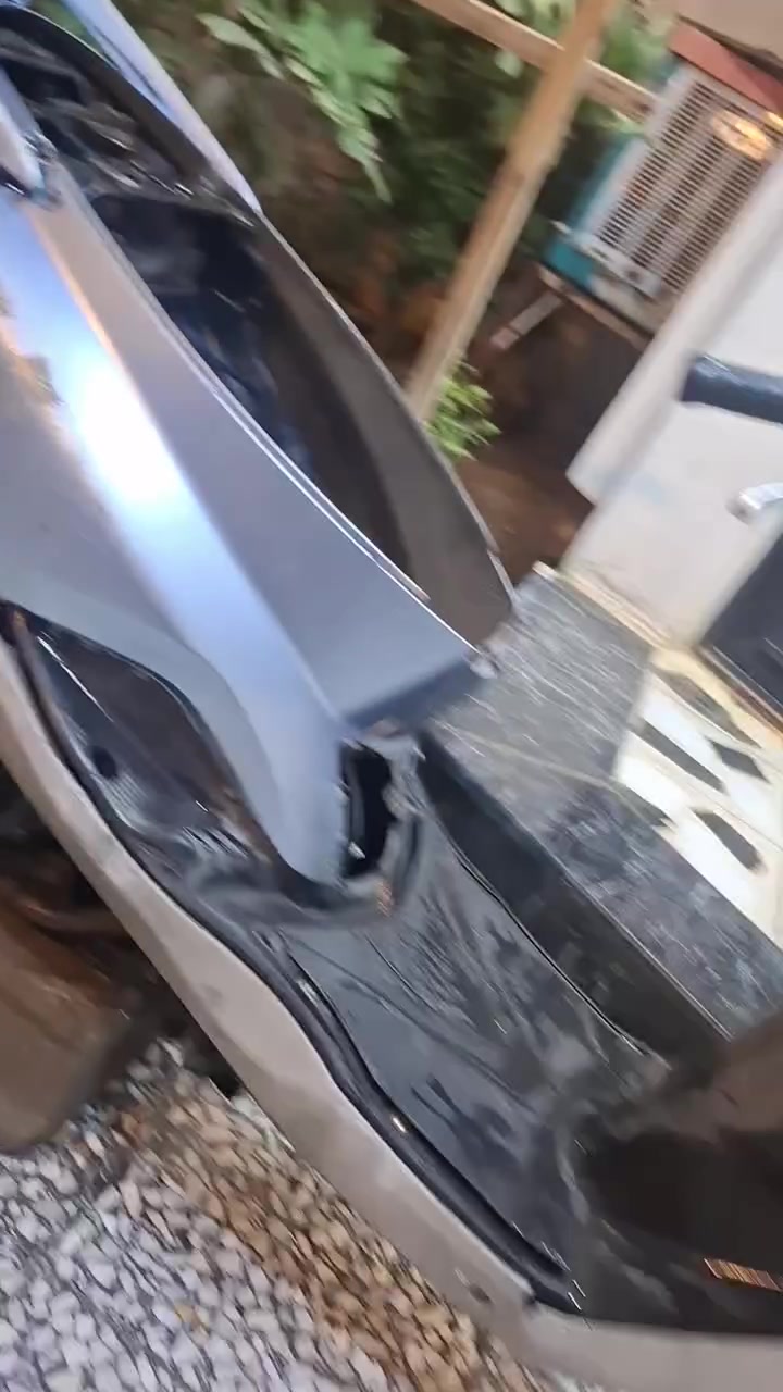 لسلام عليكم بريز لبيع مكاني حي اور كفرات ختم واحد نضافته مثل ما بل صور دراجه نقصه بس صالنصه تنلحم رقم ***********واتساب
