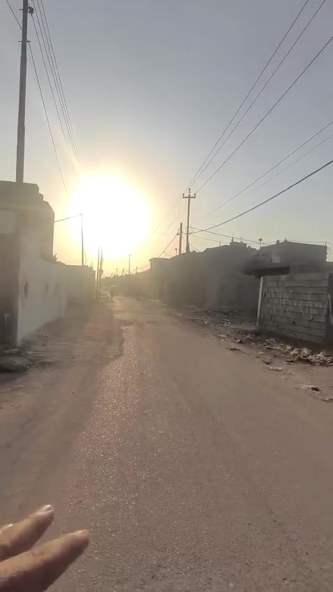 السلام عليكم قطعه ارض للبيع مساحه الارض 180متر واجه 10 نزال 15 مي وكهرباء وتبليط عنوان القطعة جسر ديالى الجديد منطقة الكرغولية سدة اجبور نزلت ابو حمد سعر القطعه 65 وقابلة للتفاوض 
للاستفسار ***********
