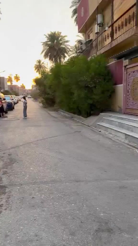 🏡 للبيع قطعة أرض – موقع مميز جداً 🔥
📍 الموقع: الكريعات – حي المهندسين / السنافر

📐 المساحة: 190 م²
📏 الواجهة: 9.5 م
📏 النزال: 20 م
📜 السند: 25 ملك زراعي

✨ قطعة مناسبة للسكن والاستثمار وبموقع مميز.

💰 السعر: على الخاص
📞 للاستفسار والتواصل: ***********

للمهتمين الجادين، الاتصال على الرقم أعلاه.
