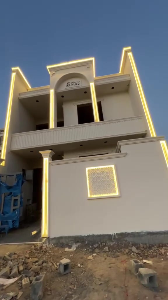 دار للبيع كلاسك _🔥
🏠دار مرتب وجاهز ضمن موقع مميز
📐 المساحه 122متر
📄 طابو زراعي سند 25
📍 الموقع الذهبي :
بغداد _القدس _منطقه ناجي
قريب من الخدمات والأسواق مناسب العائله او للاستثمار 
⚫ نظام كامرات 
⚫ نظام انترنتيت 
⚫ بواري تقطير دفن 
🏠 تفاصيل الدار
✔️ 3غرف نوم
✔️ أستقبل أنيق
✔️ صاله واسعة
✔️ مطبخ عملي
✔️ 2صحيات
✔️ منور 
✔️ بيتونه 
للأستفسار 
*********** 
***********
