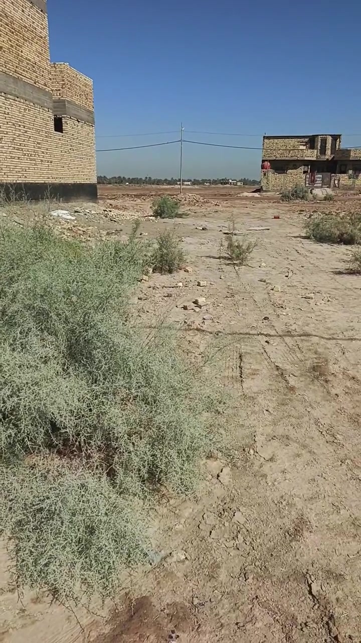 🏡 للبيع عرصة طابو صرف – فرصة مميزة
📍 الموقع: حي الحسين الثالث

📐 المساحة: 150 م²

🛣️ على شارع 10م النازل من الشارع العام

📍 خلف شارع 30م النازل من البانزين خانه

💰 السعر: 23 مليون فقط

🔥 السعر جداً مناسب

✅ خدمات كاملة:

- شارع سبيس

- ماء

- كهرباء

- إنارة

📞 للاستفسار والمراجعة:

مكتب الضامن للعقار – الشارع التجاري مقابل منفذ المعرفة

📱 واتساب: ***********

📱 اتصال: ***********
