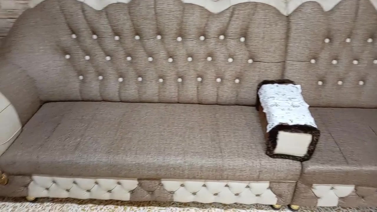 سلام عليكم يوجد لدينا ديوان نضيف جديد تواصل عل واتساب ***********
