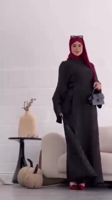 ٢٠٢٦ • فستان كويتي • سواد فاحم