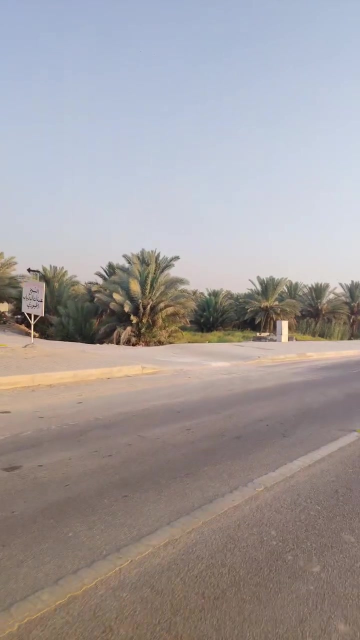 قطعة للبيع المساحة(100) 
8×12 تبعد عن الشارع العام 
الفرعي 10 متر والرئيسي 30 متر
مثل ماشوف قريبا جدا 
العنوان شارع ابو مهدي المهندس 
الحولي المية 
للاستفسار ***********
