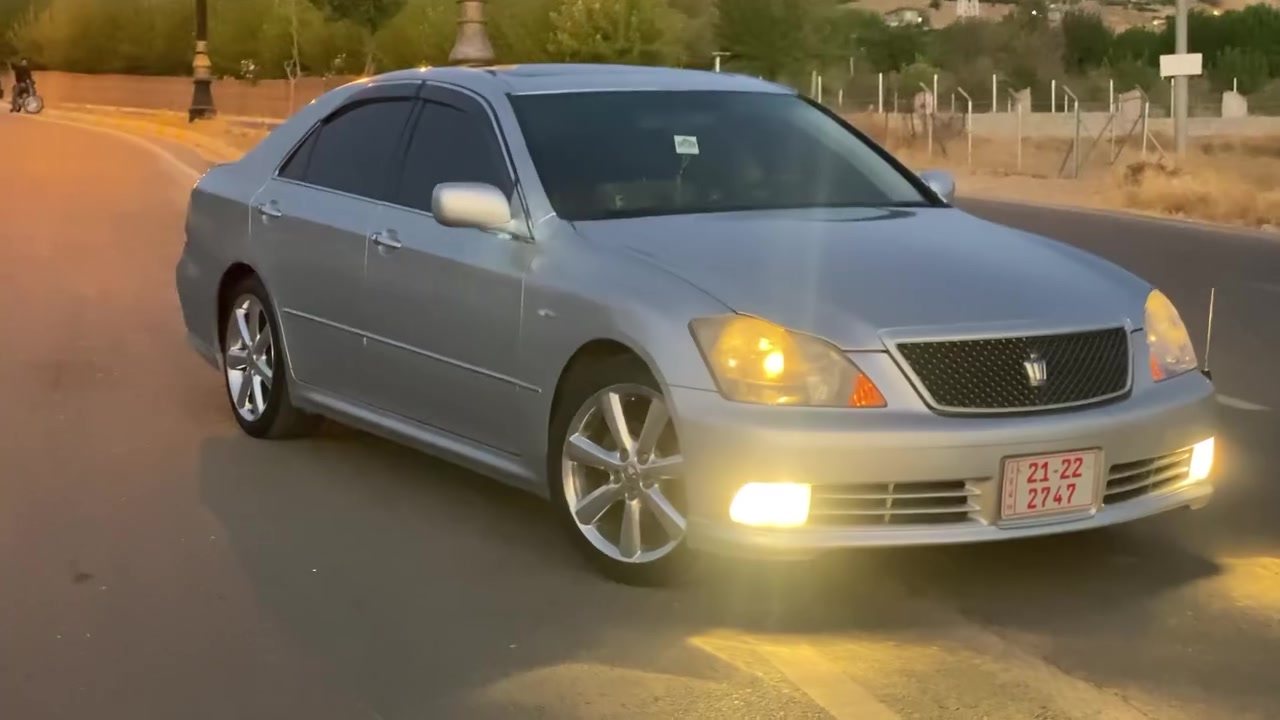 شـاهـانـە 2005

گەورە بە گەورە واتە :182

مــوووسسسسس

سەیارەکە فوولە 

سڵاید❤️‍🔥

جڵد 

کوشن هیتەر 

ساج سور 

لایت ناوچەی گوێر واتە لەکەڵ سوڕانی سوکانا لایتەکەش ئەسووڕێت  هەر چوار تایەی لۆک پاتری لۆک کامل مەسرووف کراوە هی دەستی خۆمە بۆ نوقسانی مەگەڕی دووساڵە بە خۆمە تازە ڕۆنو هایدرۆلیکی گێرم گۆڕیوە  ویل دینگەی ستیلی لەژێرە سەیارەکە ماڵی دۆستە یەک نوقسانی تیا نیە

سەیارەکە کۆدی بۆ کراوە بە ناو خۆمەوەیە  

ماشەڵا تا بڵێی بەقوەتە 

تب:بۆ برادەرانی ماعرەز نابی 

نــرخ:73و مەعمەلەیەکی کەم  

ماڵەکە سووک کەی سووکتەکەم بۆ دەمە تەقە تێل مەکە

ژمارەموبایل:***********

ناونیشان:هەڵەبجەی شەهید
