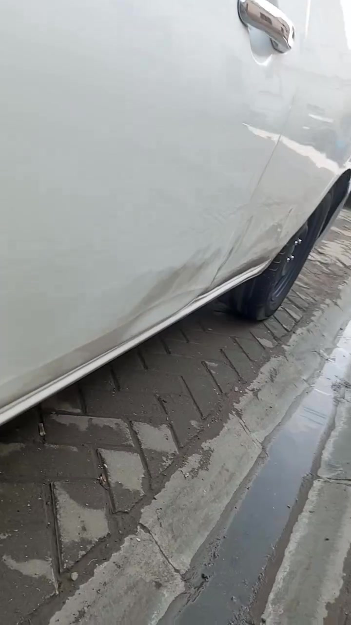 نيسان صني • ٢٠٢١ • ١٣٤٠٠٠ كم