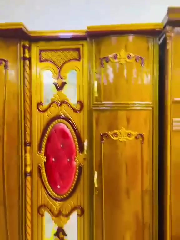 غـٰٔرفة عــرأقي ابواب ملحق مديل حديث 6باب 
داخل وخارج صاج جرجوبه ⚜️⚜️
موديل راقي وفخم وبسعر مناسب800فقط  
توصيل شدونقـل بغداد مـجأني محافظات بكروه للحجز والاستفسار الاتصال على وات ساب ***********
