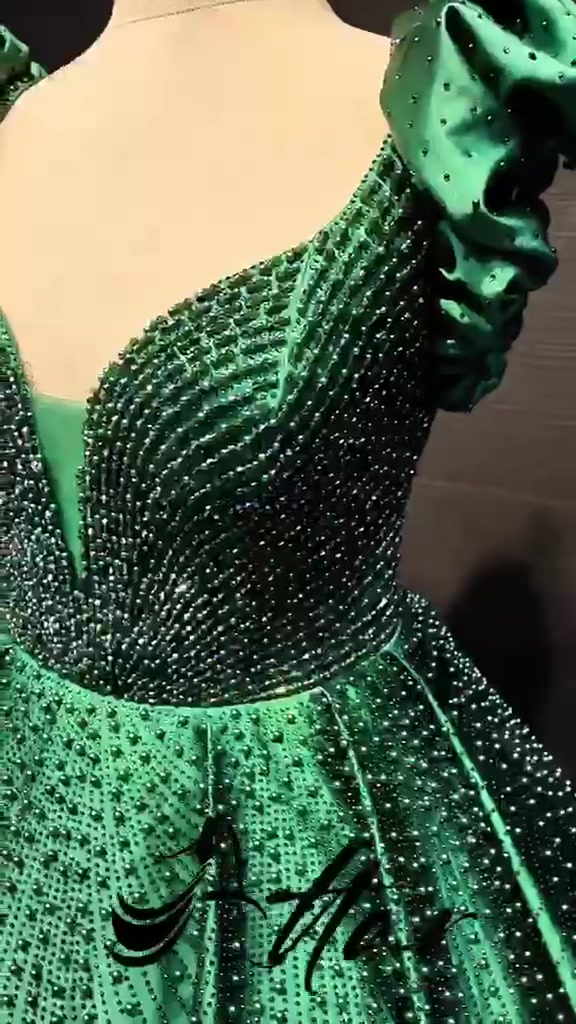 سنتر زفافي
✨ سنتر زفافي… عنوان الأناقة والتميز ✨
نوفر لكم كل ما هو جديد، أنيق وفخم 👑
من بدلات الزفاف والحنّة، فساتين المناسبات، الكوزمتك، الحقائب، الملابس الداخلية النسائية واللانجري 💎
🌸 اختاري إطلالتك… واتركي علينا تفاصيل أناقتك 🌸
📍 الموقع: بابل – الحلة – محاويل – ناحية الإمام – شارع المستوصف – خلف البلدية
📞 للاستفسار:
***********
***********
سنتر زفافي يستقبل افراحكم واعراسكم وجميع مناسباتكم بكل حب وتقدير @إشارة
