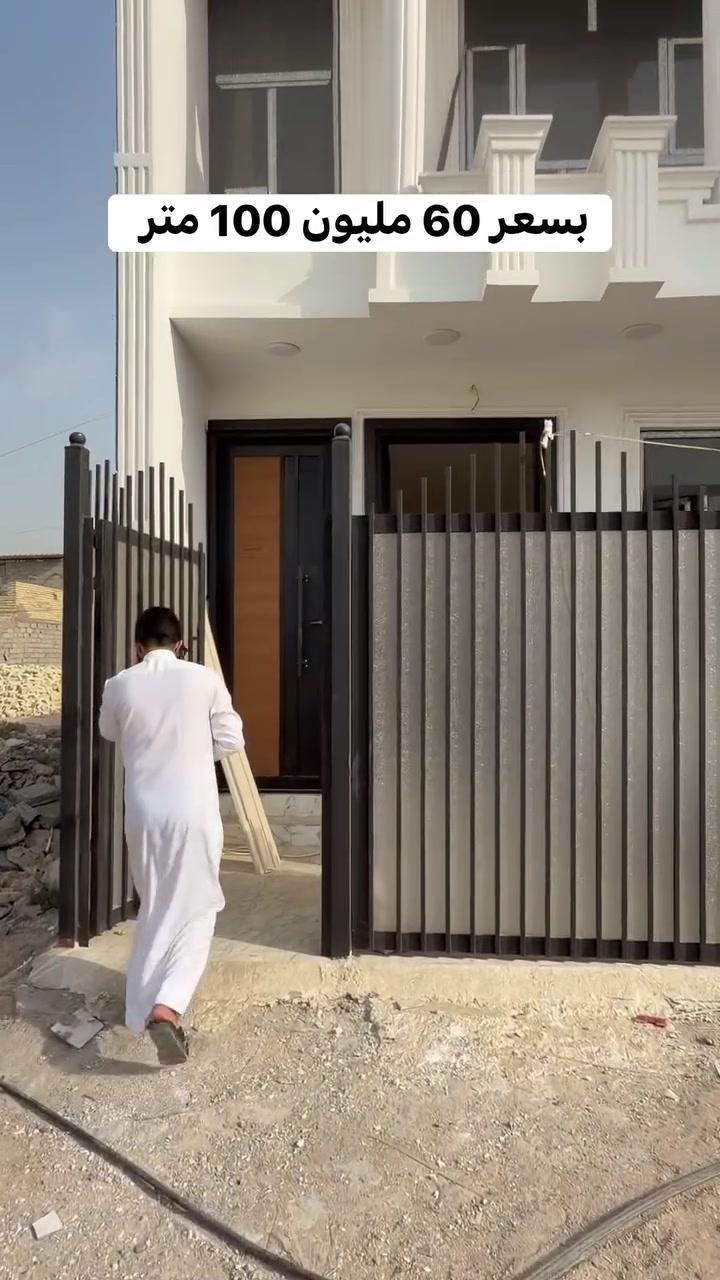 ١٠٠م • للبيع • بلا تفاصيل
