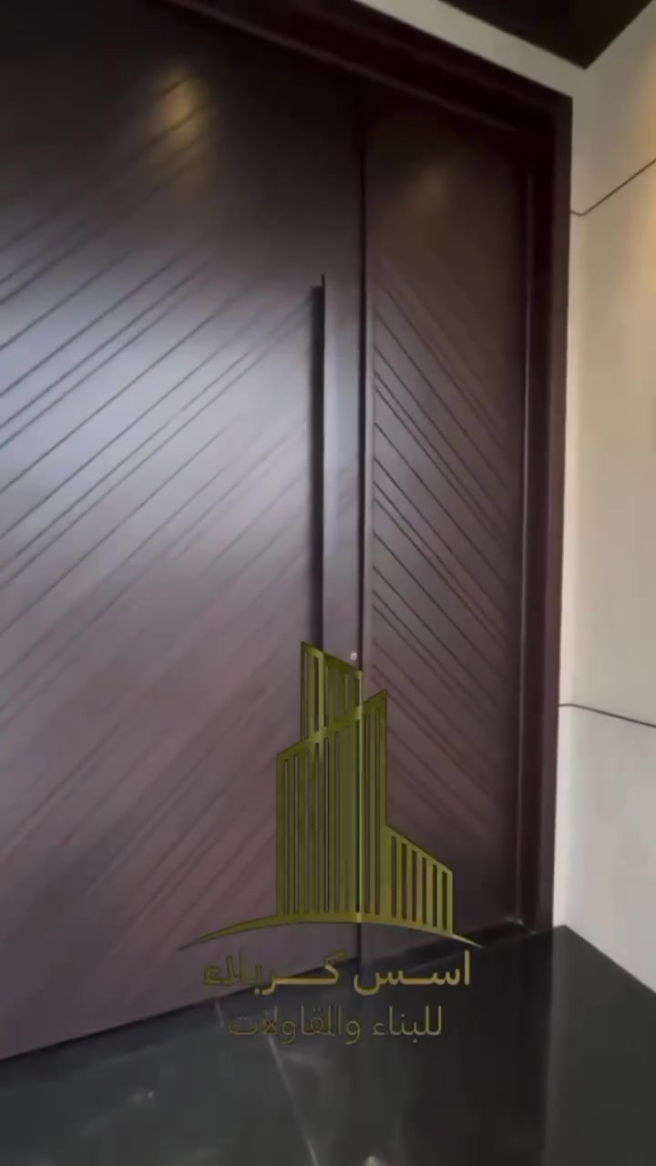 ‎🏡 تريد ترمم أو تبني بيت بسعر مناسب وجودة ممتازة؟ وصلت
‎
‎أسعارنا تنافسية 🌟
‎هسه تگدر تبني بيتك تسليم مفتاح
‎سعر البناء:
‎سعر المتر ابتداءً من 350 ألف فقط 🔥 
‎الخريطة والتصميم مجاني 🔥
‎
‎من الحفر للأساس…
‎للصب والتشطيبات…
‎لحد ما نسلمك المفتاح ✨
‎نظام الدفع تدريجي يقسم على دفعات وليس دفعة واحدة 🌟
‎
‎✔️ شغل هندسي مرتب
‎✔️ مواد مضمونة
‎✔️ تنفيذ سريع
‎✔️ تصاميم عصرية تناسب ذوقك
‎
‎لا تبقى حلم البيت مؤجل 💙
‎إنت جيب الأرض… والباقي علينا.
‎
‎📞 راسلنه هسه وخلي أول خطوة لبيتك تبدأ ويانه.
‎- مكتب أسس كربلاء
‎لتفاصيل أكثر اكتب تفاصيل بالتعليقات او راسلني على
‎الواتساب ***********

