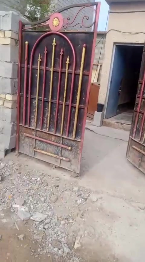 بيت • مجمع مغابيل • قرب مطعم جواد