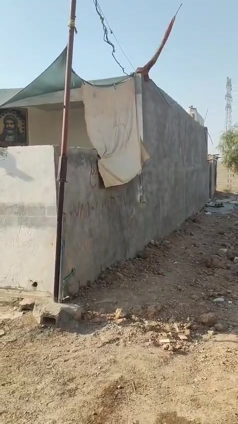 السلام عليكم بيت للبيع ١٦٠ متر كافه الخدمات موقعه كلش حلو يبعد عن الشارع العام ١٥٠ متر سعر ٢٨ وبي مجال تقاطع النهروان استفسار ***********
