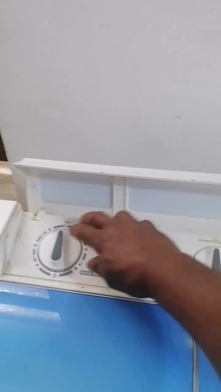 غسالة • جديدة • قاعدة مشلوعه