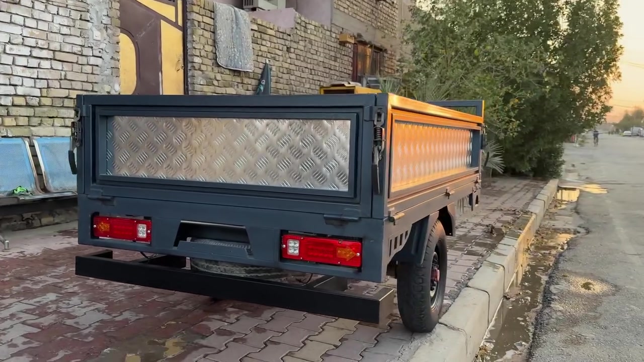 عربة سيارة شغلنا كامله من صبغ وارضية للبدي وكهربائيات البدي تفصال درجة اولى والشاصي مال ستوتة همر ***********
