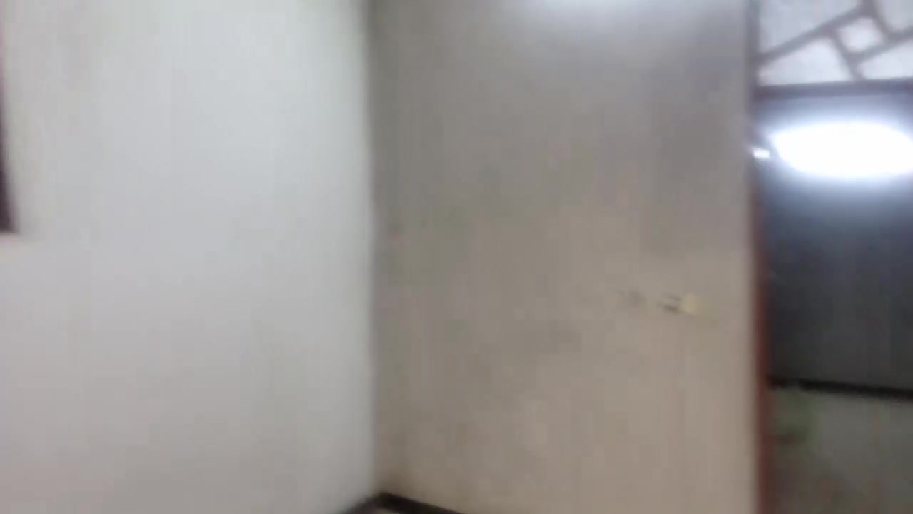 بيت • البحار • للبيع