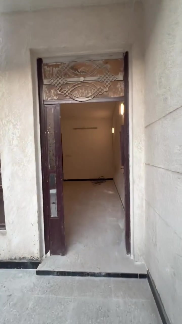 السلام عليكم وحياكم الله عروض مكتب عمار 
دار ١٠٠ متر للإيجار بغداد حي الحسين 
إيجاره ٨٠٠ قفل
📞***********
