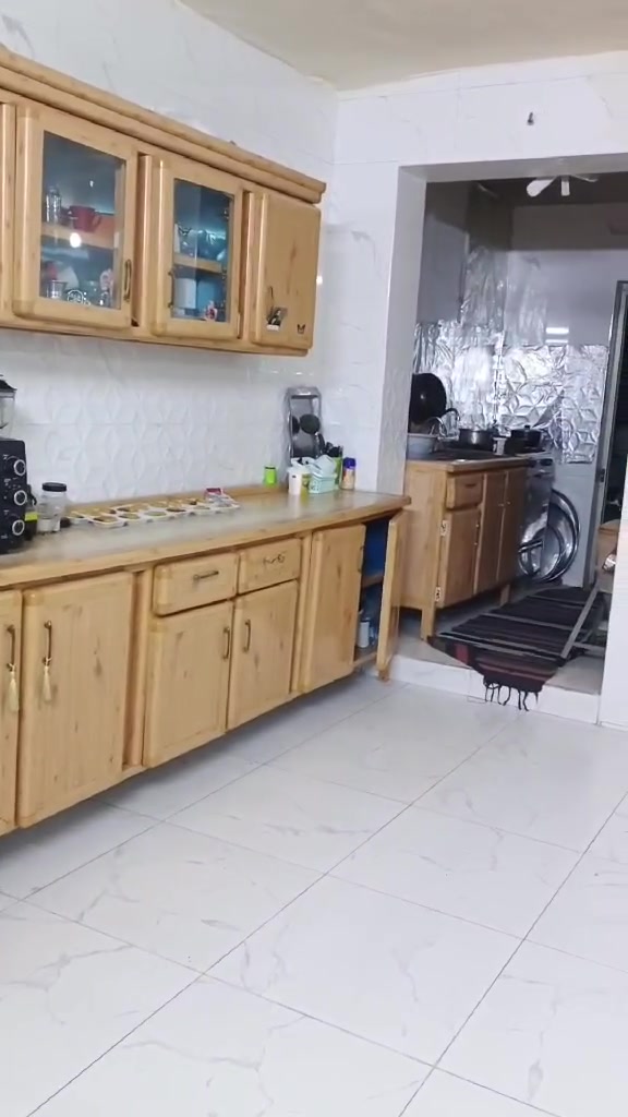 كاونتر تزكام.  مستعمل شوفت عينك.  نضيف ماناقصه شي 
كاونتر +سنك 
مكاني خان لفته قرب مول لحافظ
***********
