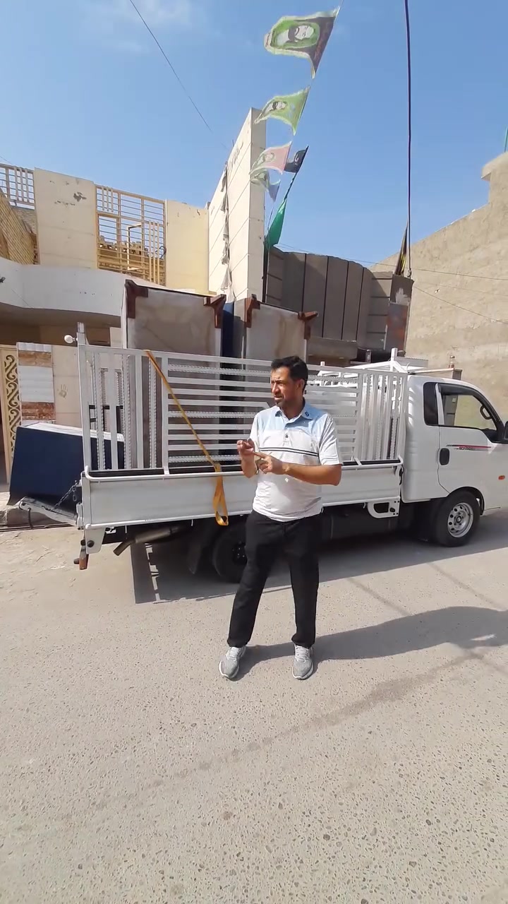 شاحنة • للحجز
