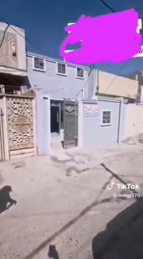 بيت زراعي للبيع المكان بغداد حي طارق القديم  المساحه 100 متر السعر 44 وبيه مجال للنتصال  ***********
