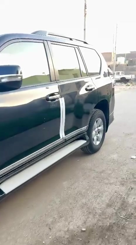 السلام عليكم برادو موديل 14 اديشل فول مواصفات للاخير سته سلندر سياره جديده بمعنى الكلمه رقم اربيل تحويل وكاله شنو اللي يعجبك موجود سياره كفاله ماشيه 190 سياره شرط على وضع الشركه وبالعافيه علي ياخذها بيع ومراوس العنوان ذي قار الفجر السعر المطلوب 285 تلفون ***********
