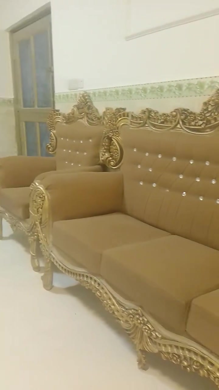 تخم نظيف مابي اي ضرر
سعر خمسميه 
للاستفسار 
***********
