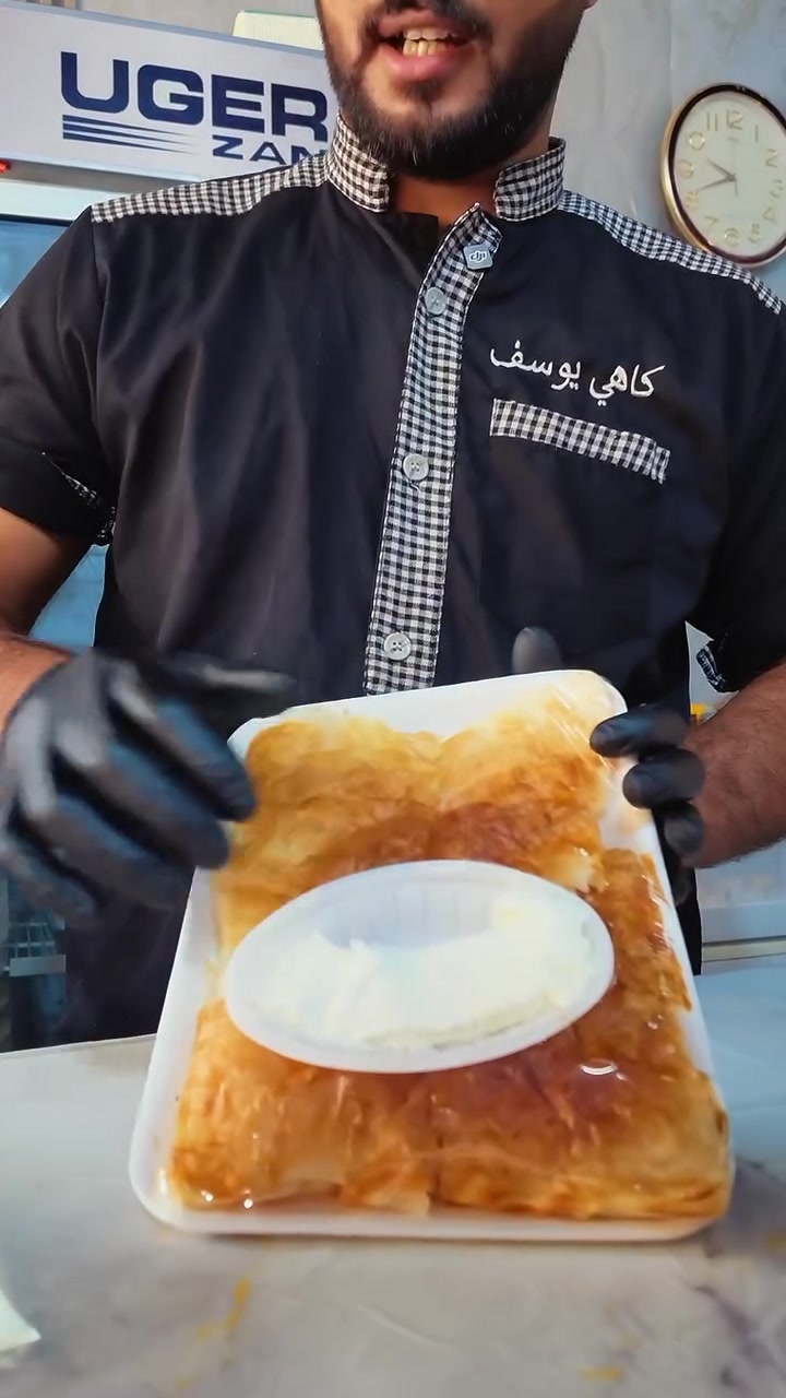 أرخص وأطيب كاهي وقيمر عرب بحي الإعلام!

إذا تحب الفطور العراقي الأصيل  
هذا المكان يستاهل التجربة. 

📍 حي الإعلام - شارع الرازي - مجاور روضة غندورة
📞 للطلب والاستفسار: ***********

#حي_الإعلام #قيمر_عرب #كاهي #فطور_عراقي #بغداد #أبو_يوسف
