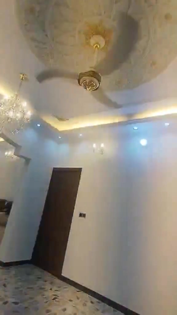 بيت للبيع مساحه 1000متر جاهز مجهز وبيت كلش مرتب  شارع تبليط مساحه البيت تقريبا 340متر مطابخ خارجه مطبخ داخلي غرفتين صاله استقبال هول مدخل  الشهابي الاولئ
طابو زراعي ‏‪***********‬‏
