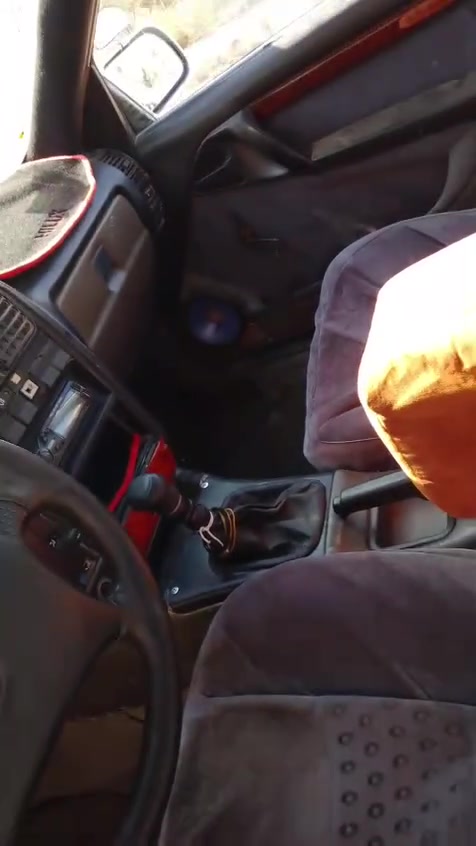 السلام عليكم سيارة اوبل اميكا للبيع رقم نينوى سنوية 2029 سيارة مكينة كير مكفول السعر 28 وبيهة مجال بسيط مكاني رمادي واذا اكو مراوس وادفع فرق ميخالف *********** وبي واتساب
