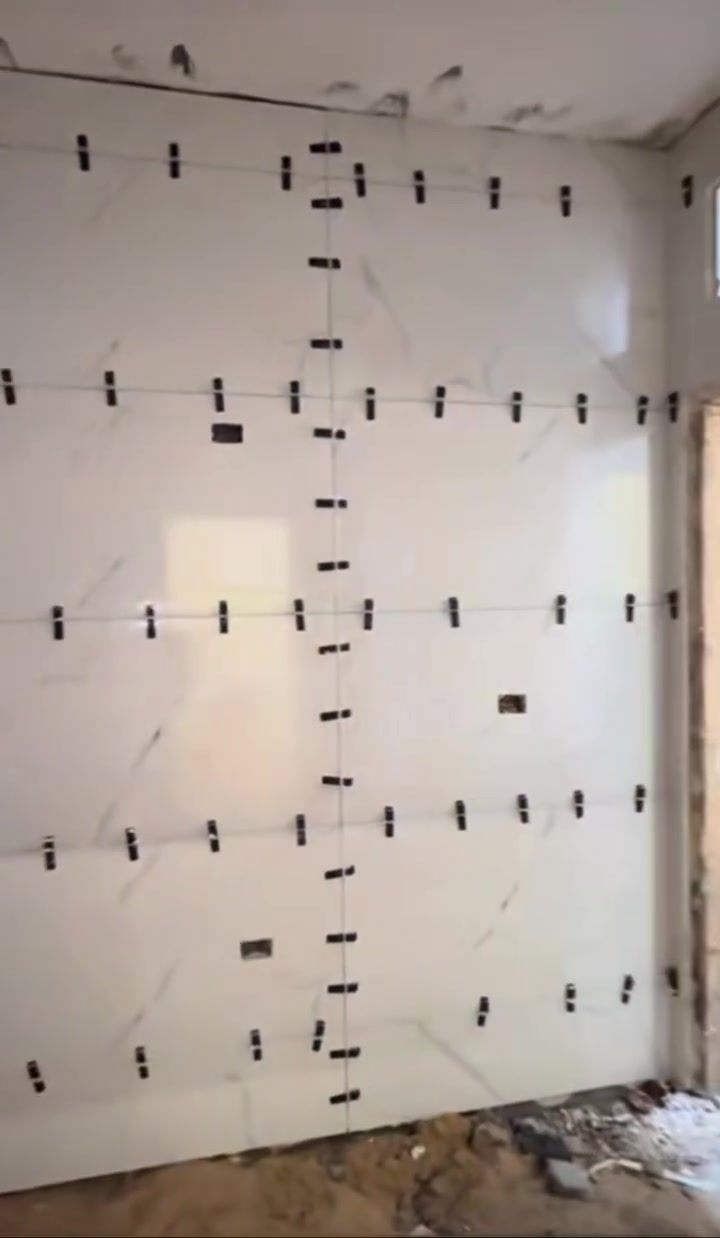السلام عليكم كادر مصري درجه اولي تسليم مهندس ارضي وا جيداري  التزام مواعيد ***********
