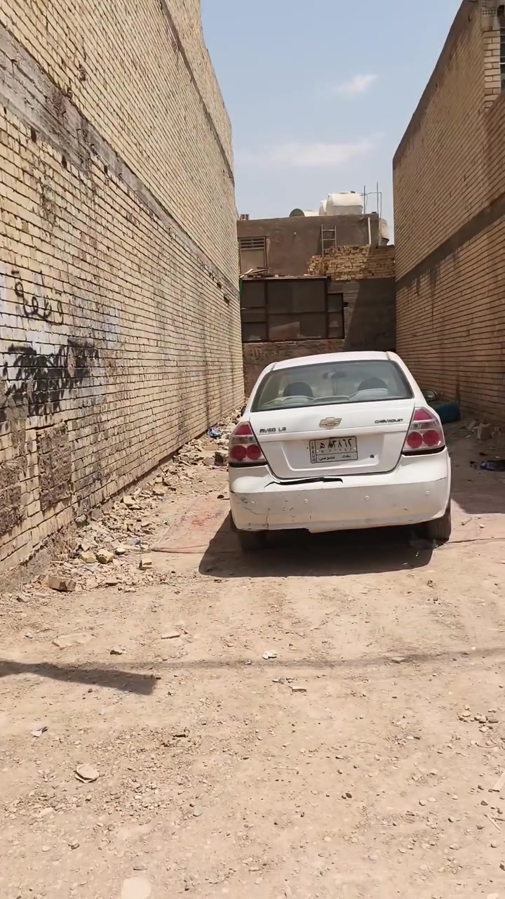 قطعه ارض للبيع ضباظ الثانية بالبداية قرب ملعب مهيثم 100متر 5*10 السعر 45 وبيا مجال
للاستفسار‏‪***********‬‏
