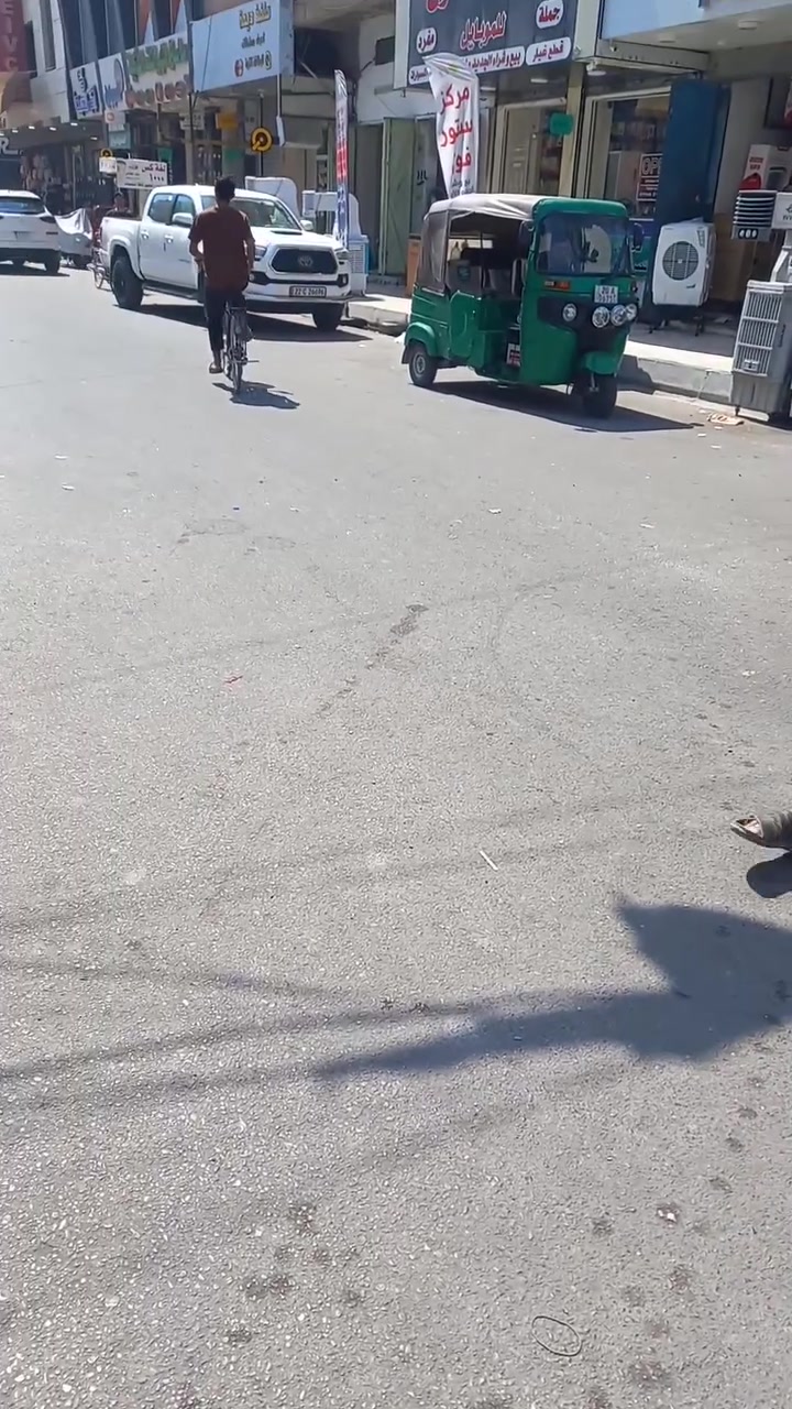 السلام عليكم موقع استثماري مناسب بيت للبيع المساحه ٢١١ الواجه ١١متر بعقوبه المركز شارع الاوقاف تفاصيل أكثر ***********
