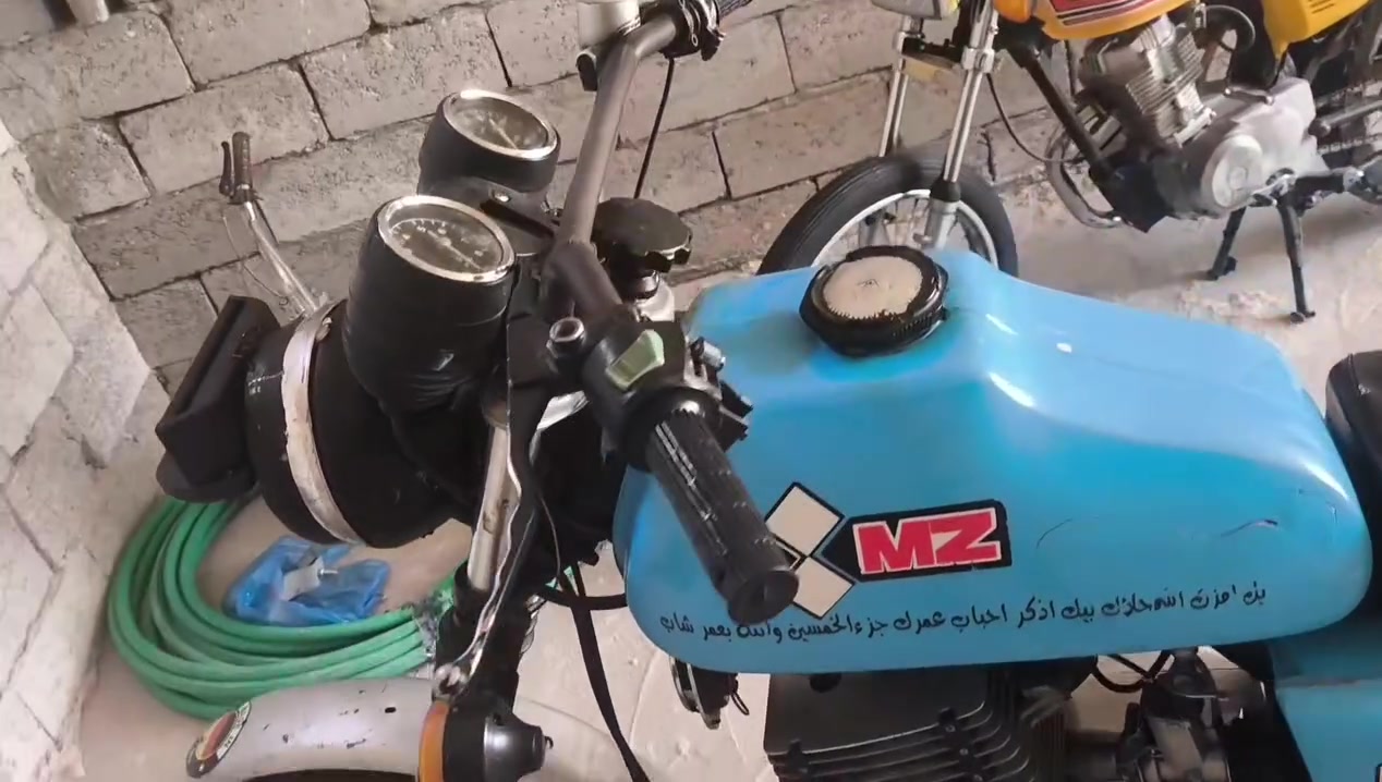 سلام عليكم 82للبيع الدراجه ماعيزه شي تجي وتفحص سيس 3علفتح اكثر غراضها الماني المكان كوفه شارع المعمل السعر خاص او اتصال عل رقم وبي واتساب ***********
