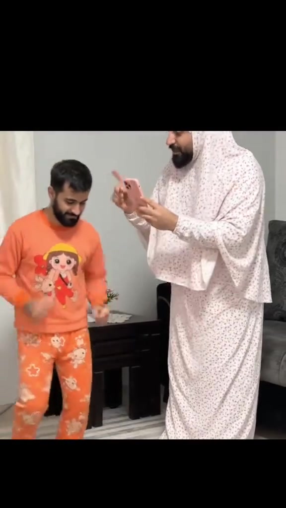 هلو بنات  
الاعمار من شهر الى  8 سنة
للحجز والاستفسار واتساب ***********
