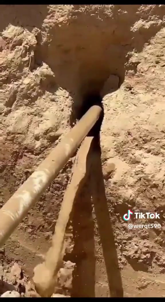 شركه الحفر الافقي المخفي
حفر الابار 
وتجفيف المنهولات 
تعبيرات الشارع 
كافه محافظات العراق 
***********
***********
مستعدون الحفر الابار وتعبيرات الشوارع وتجفيف المنهولات نعمل في كافه محافضات العراق دقه في العمل وسرعه في الانجاز ونعمل تجفيف الارض الشركات الاهليه والحكوميه نعمل حفر الابار كاقه الاحجام ونعمل حفر فقي مخفي
