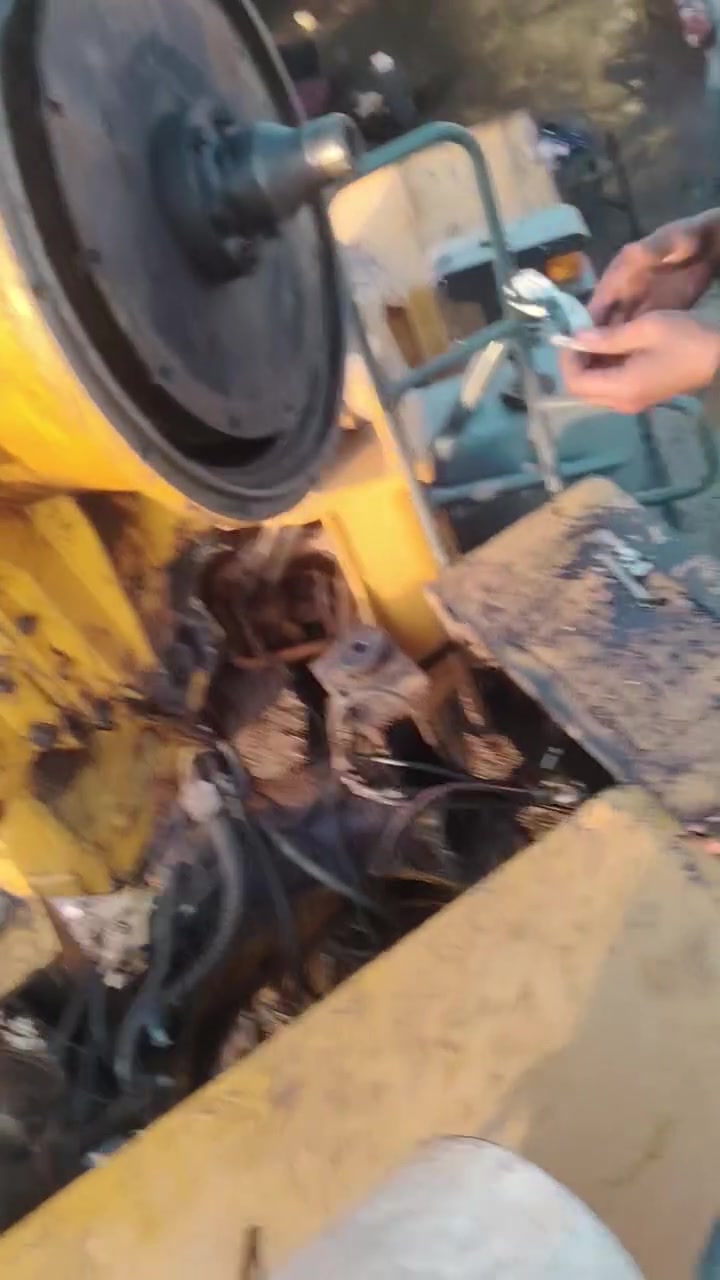فيتر شفلات صيني بالخدمه اطلع محافظات كير اكسل محرك جكات فجوج *********** والثاني ***********ابو علي واسط عزيزية قرب مطعم عبدالله
