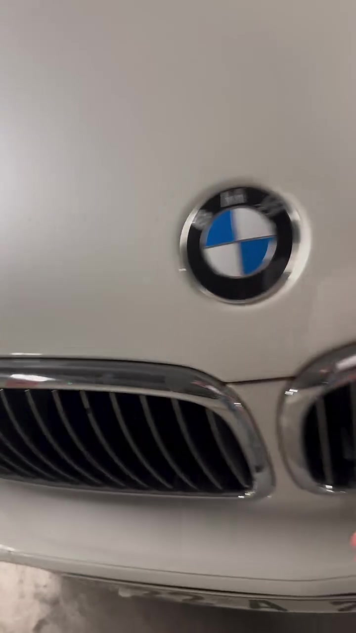 760Li • ٢٠٠٩ • باب طويل VIP