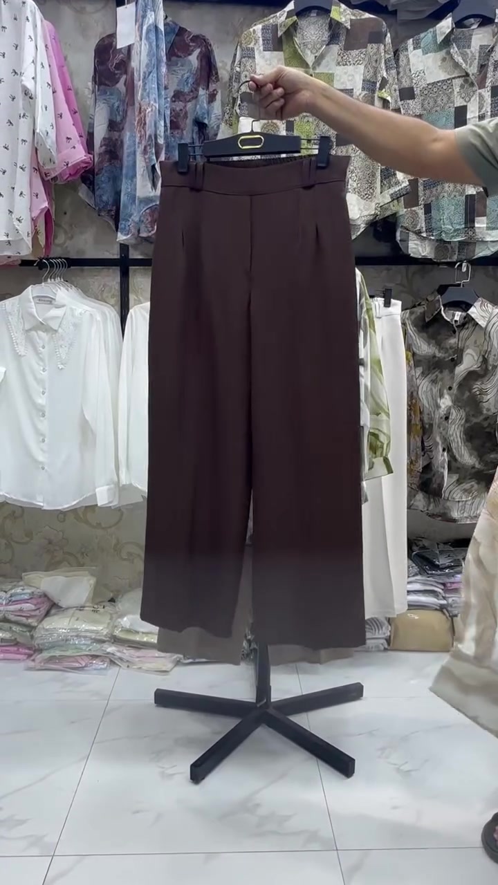 خليج دائما متميزة ويانة👗
الاناقة التي تستحقينها مع ازياء ميمي👒
سوت انيق بسعر ولا أروع 
القياس: من 40 إلى 46
السعر:15:000
للاستفسار :***********
يوجد توصيل داخل الكوت وجميع المحافظات 
العنوان:الكوت _الهوره_مجمع الروان-الطابق الثاني
