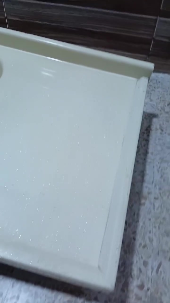 ياالله سلام عليكم عندي هاي مرمار للبيع شرط شغل تكيل واصلي و تفصيل قياس متر في ٦٠ بعد ما مستغدم الله شاهد 
ادفع سعرك ب ما يرظي الله و اخدو 
***********بي واتساب لي يراسلني
