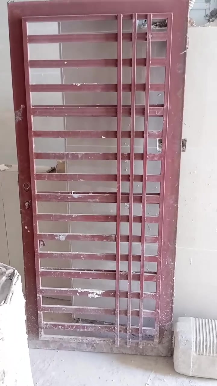 المكان بابل السياحي الساده
***********
