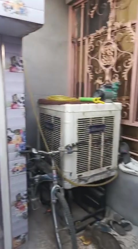🏠 مشتمل للبيع في الدورة – أبو دشير
📍 الموقع: الدورة – أبو دشير، خلف المركز، بالقرب من بيت جبارة
📜 طابو ملك صرف
📐 المساحة: 75 م²

🔹 الطابق الأرضي:

- غرفة
- استقبال
- مطبخ
- صحيات عدد 2

🔹 الطابق الثاني:

- غرفتين نوم
- حمام
- بيتونة

📞 للاستفسار والاتصال:
***********
