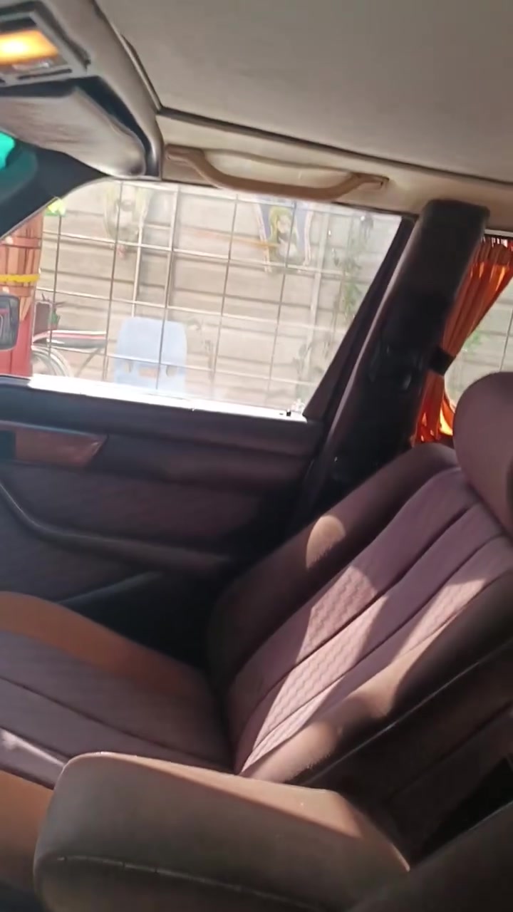 سلام عليكم مارسدس موديل ٨٧ مكينه بلاديه عنكبوت مصبغوه جماليه 
مكانها تاجي
سعرها ٥٥ 
***********
